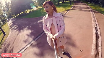 Jeny Smith fully naked in a park got caught