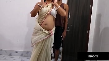 Indian bhabhi fuck with daver in Hindi